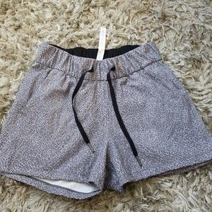 Lululemon On The Fly Short